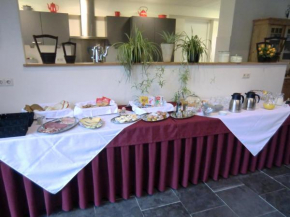 Отель Horsetellerie Rheezerveen  Харденберг 